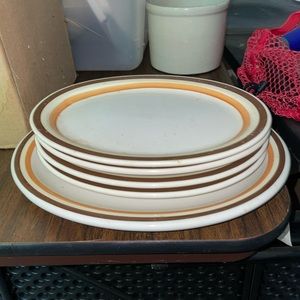 Restaurant dishes